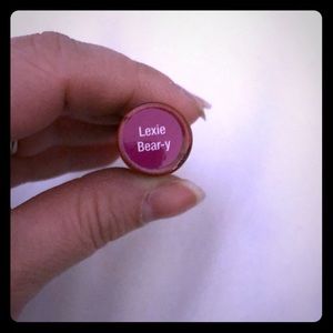 Lipsense Lexie Bear-y sealed